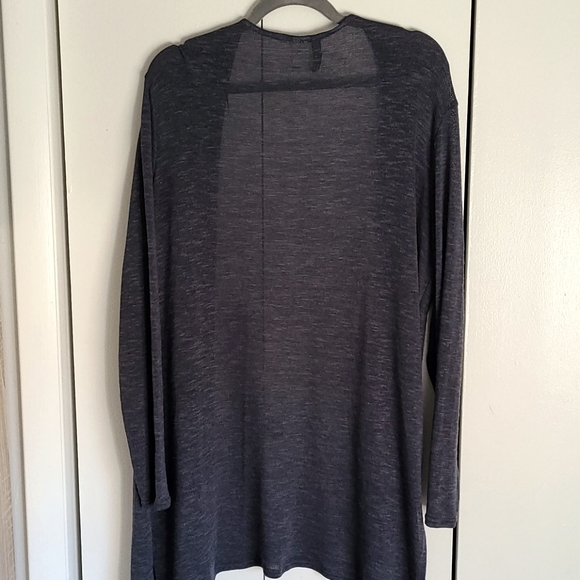 Women's H&M Cardigan - Picture 3 of 3